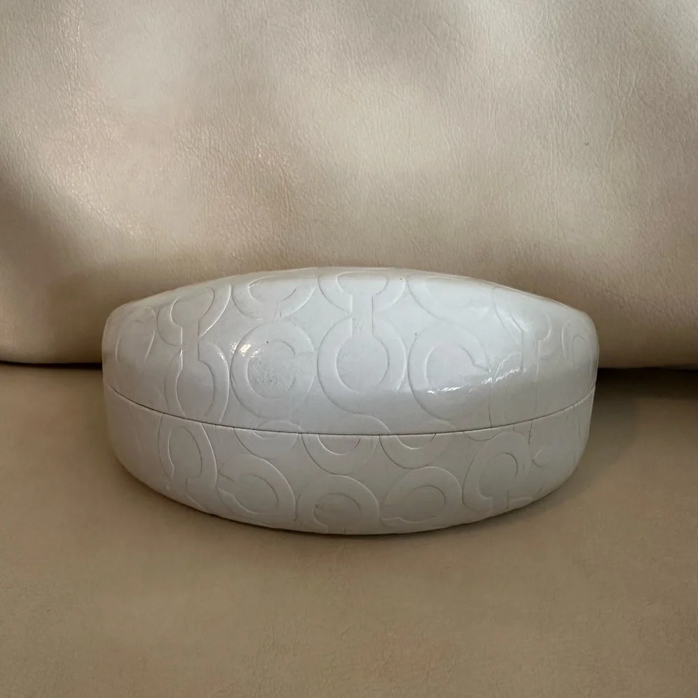 Coach Scarlet HC 8027 Blush Pink Gradient Sunglasses L902 EUC w/ Case & Cloth - Picture 11 of 12